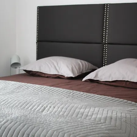 Maison Avec Jacuzzi Et Vue Sur Les Penitents בית נופש