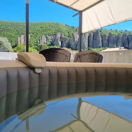 Hébergement de vacances Maison Avec Jacuzzi Et Vue Sur Les Penitents *