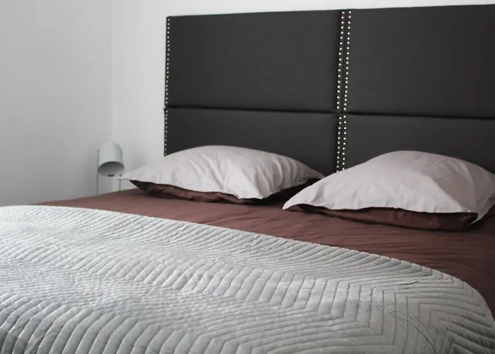 Maison Avec Jacuzzi Et Vue Sur Les Penitents Holiday home